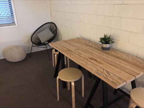 The Grove On Russell - Stayed 2