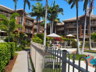 Oceanside Cove Holiday Apartments - Stayed 4