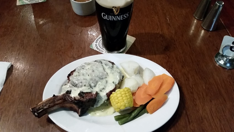 Commercial Hotel - Stayed 3