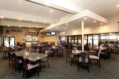 Manning River Hotel - Stayed 11