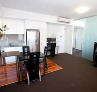 B7 Honeysuckle Apartments - Stays Accommodation