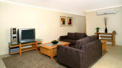 Beach Blue Resort - Stays Accommodation 3