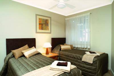 Beach Blue Resort - Stays Accommodation 4