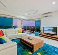 Beachlife Sea Breeze Luxury  Apartment Harbour Views - Stayed