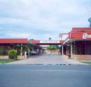Biloela Centre Motel  Grevillea Steakhouse  Bar - Stayed