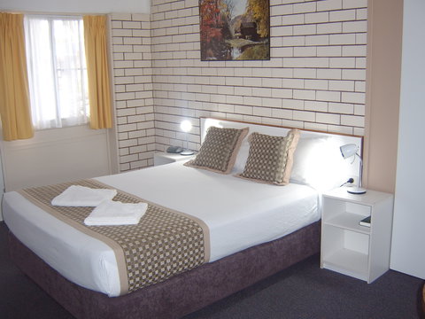 Binalong Motel - Stays Accommodation 8