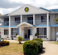 Blue  White Lodge - Stays Accommodation