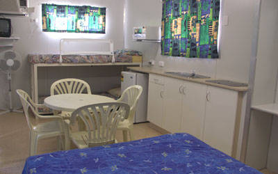 Blue Dolphin Caravan Park & Holiday Village - Stayed 2
