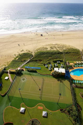 Breakers North - Absolute Beach Front Holiday Apartments - Stayed 1
