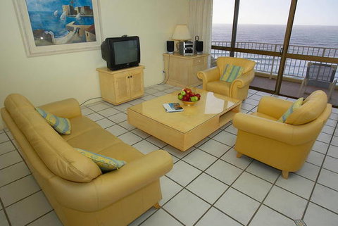 Breakers North - Absolute Beach Front Holiday Apartments - Stayed 5