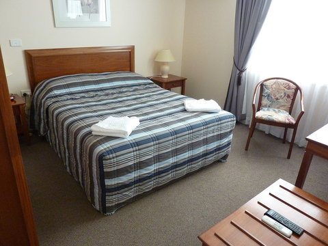 Burke & Wills Motor Inn - Stayed 4