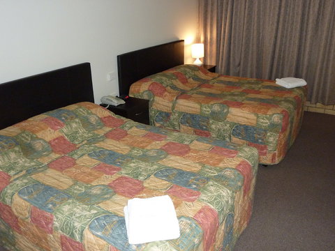 Burke & Wills Motor Inn - Stayed 3