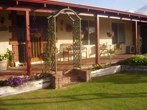Busselton Marina Bed & Breakfast - Stayed 2