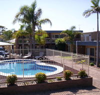 Chapman Court Holiday Units - Stays Accommodation