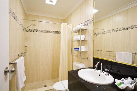 Comfort Inn & Suites Georgian - Stayed 4