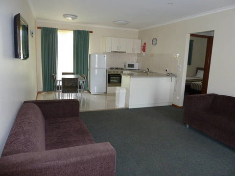 Comfort Inn & Suites Werribee - Stayed 1