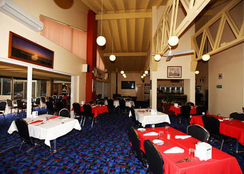 Comfort Inn Bay Of Isles - Stays Accommodation 1