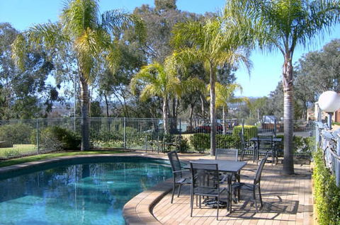 Commercial Golf Resort - Stayed 5