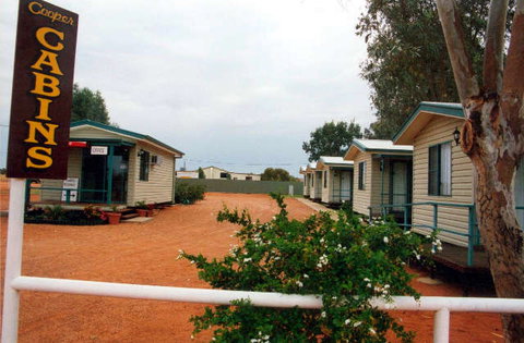 Cooper Cabins - Stays Accommodation 0