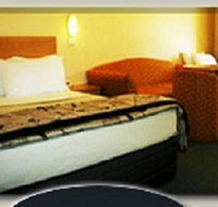 Country Gardens Motor Inn - Stayed