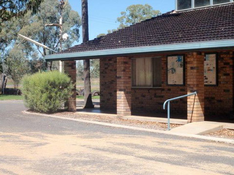Cowra Holiday Park - Stayed 1