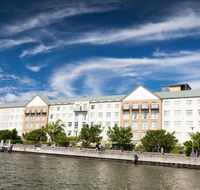Crowne Plaza Newcastle - Stays Accommodation