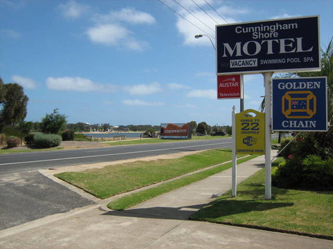 Cunningham Shore Motel - Stayed 1
