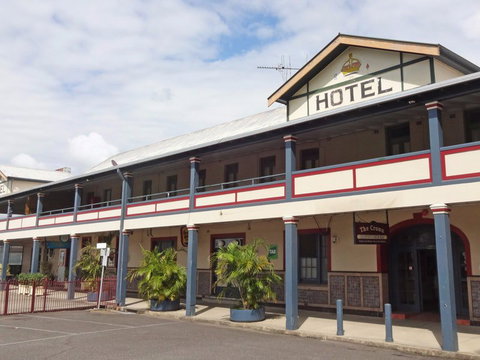 Crown Hotel Motel - Stayed 3