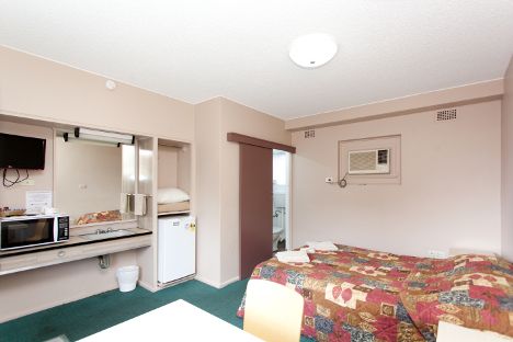 Aquatic Motor Inn - Stayed 2