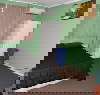 Micks Accommodation Club - Stayed