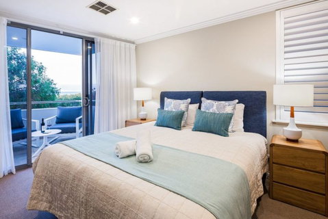 Azure Holiday House - Stayed 2