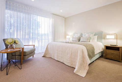 Azure Holiday House - Stayed 13