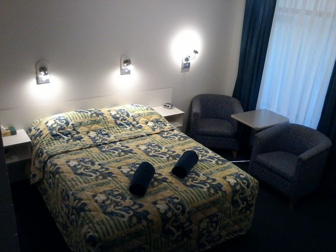 Lake Munmorah NSW Stayed