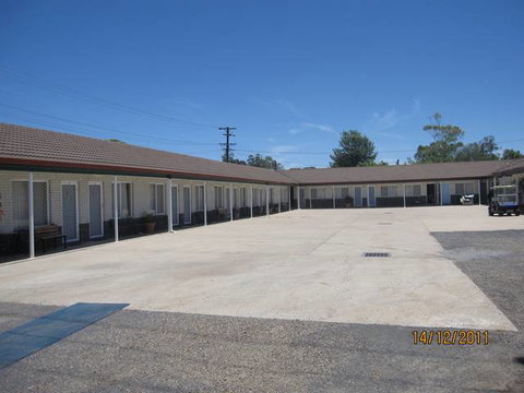 Dragon Phoenix Resort & Restaurant - Stayed 10