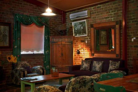 Eagle Foundry Bed & Breakfast - Stayed 1