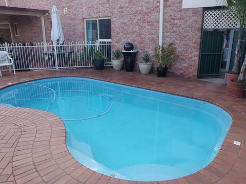 Endeavour Court Motor Inn - Stayed 3