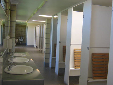 Explorers Caravan Park - Stayed 1