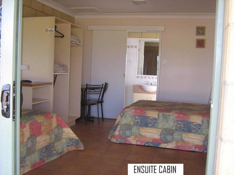 Explorers Caravan Park - Stayed 4