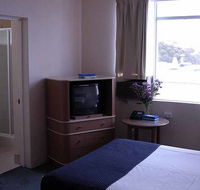 Greenwich Inn Motel - Stays Accommodation