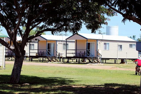 Hughenden Allen Terry Caravan Park - Stayed 4