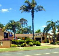 Jacaranda Place Motor Inn - Stays Accommodation