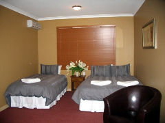 Kendenup Lodge And Cottages - Stayed 2