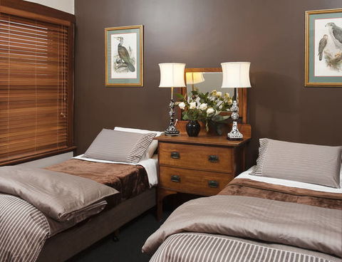 Kermandie Hotel & Marina - Stays Accommodation 6