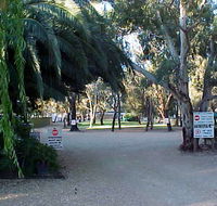 Kingston-On-Murray Caravan Park - Stayed