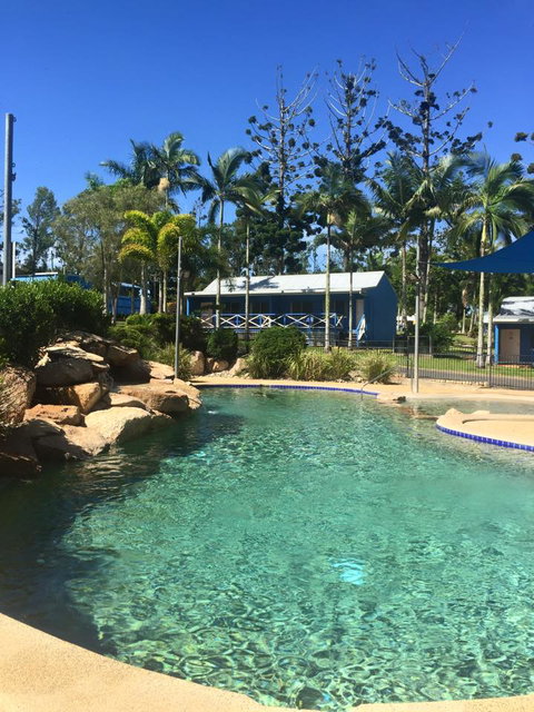 Lake Tinaroo Holiday Park - Stays Accommodation 0