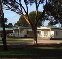 Laura Community Caravan Park - Stayed