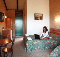 Lookout Motor Inn - Stays Accommodation