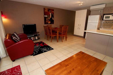 Merrima Court Holiday Apartments - Stayed 4