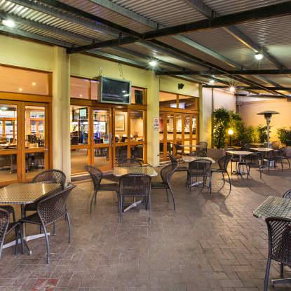 Ocean Beach Hotel - Stayed 49