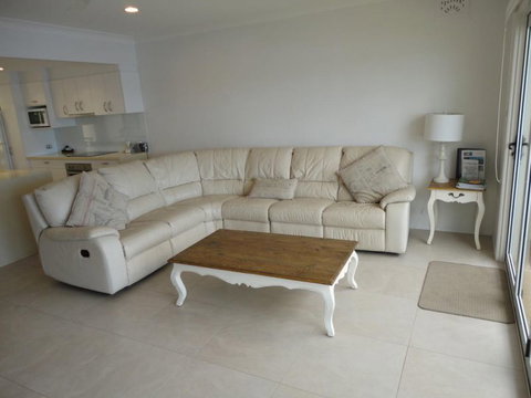 Noosa Entrance Waterfront Resort - Stayed 14